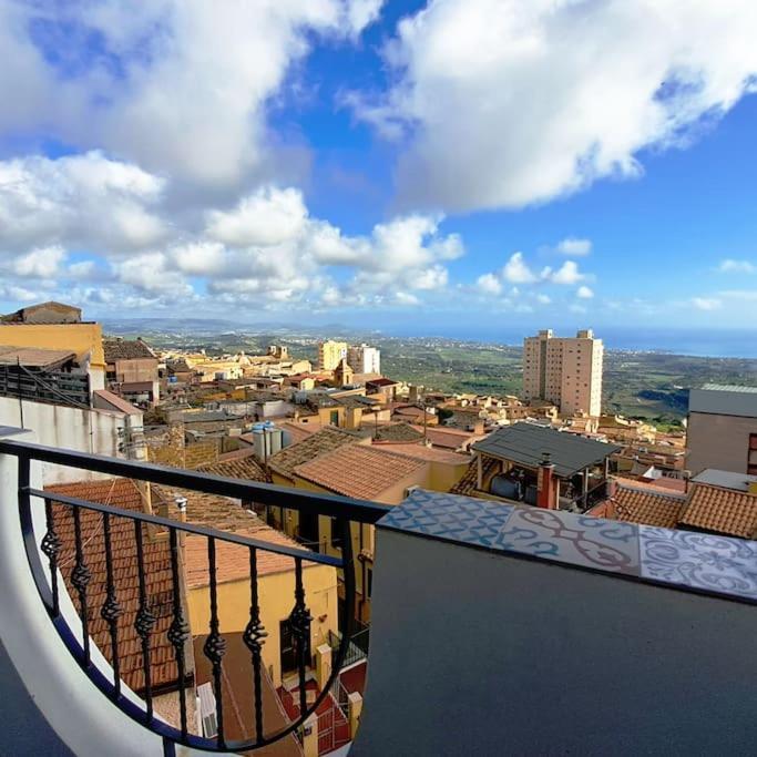 Casuzza Al Duomo Con Vista Valle Dei Templi! Agrigent Exterior foto